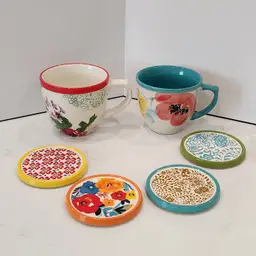 Pioneer woman mugs and coaster