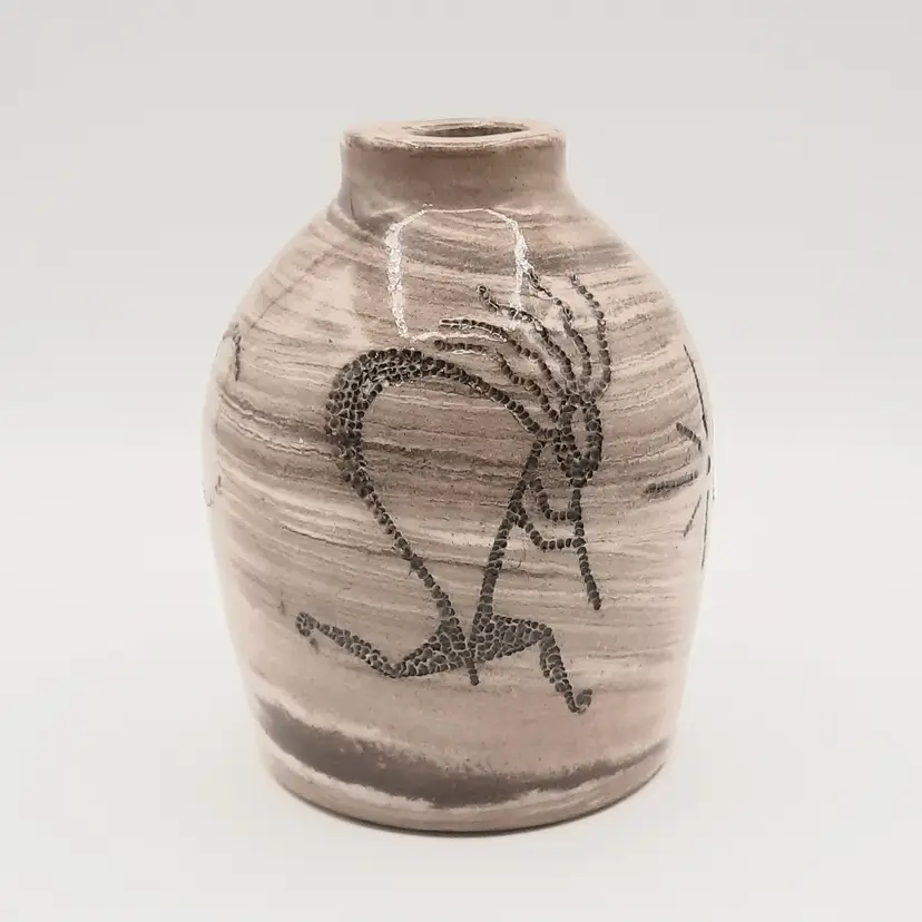 Southwest Kokopelli Vase Brown Tan Swirl Signed Moki/Moka? 1999