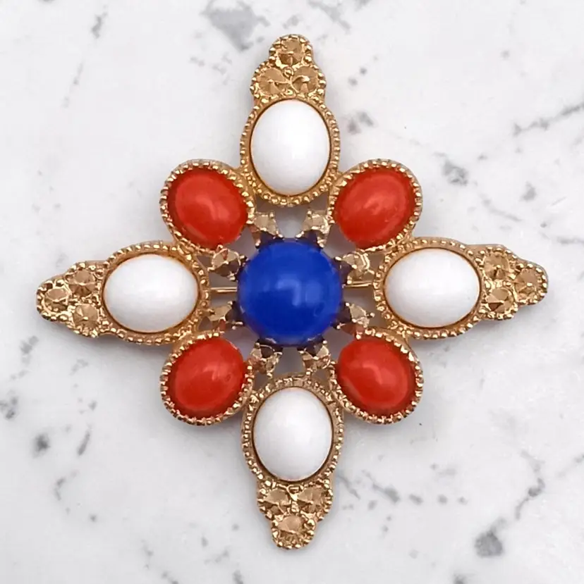 Vtg Sarah Coventry Patriotic Maltese Cross Red White Blue Gold Tone Pin Brooch