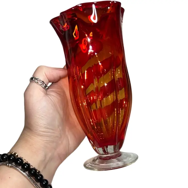 MCM Swag Art Glass Amberina Handkerchief Vase 6 3/4” Tall