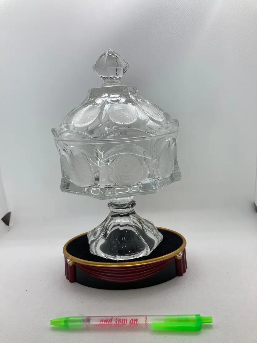 Fostoria Eagle and Torch Seals
Clear Glass Crystal Pedestal Compote Candy Dish w Lid Vintage *see photos
