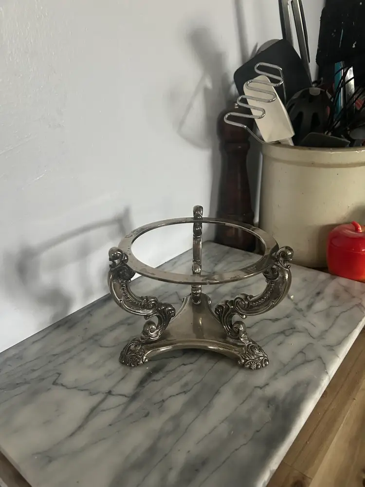 Godinger Silver Plate Footed Stand