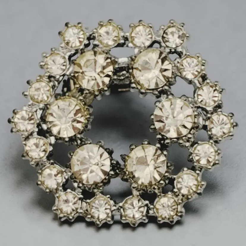 Vtg Double Hexagon Wreath Clear Sparkle Rhinestone Silver Tone Pin Brooch Estate