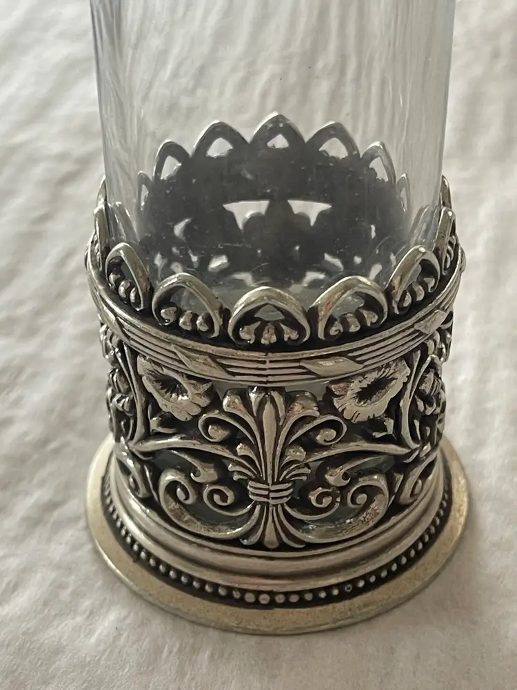 BRIGHTON Budding Heart Bud Flower Vase - 7.5” Tall