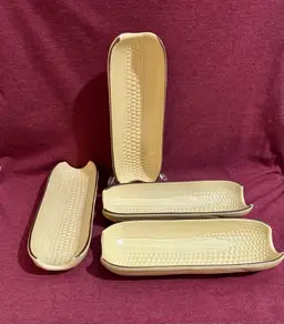 Pfaltzgraff Stoneware Corn Dishes Set of 4 Rustic Farmhouse Vintage USA