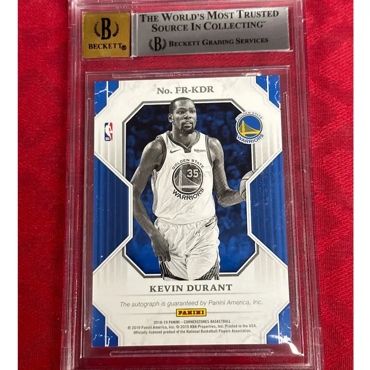 Kevin Durant BGS 9 Autograph /25