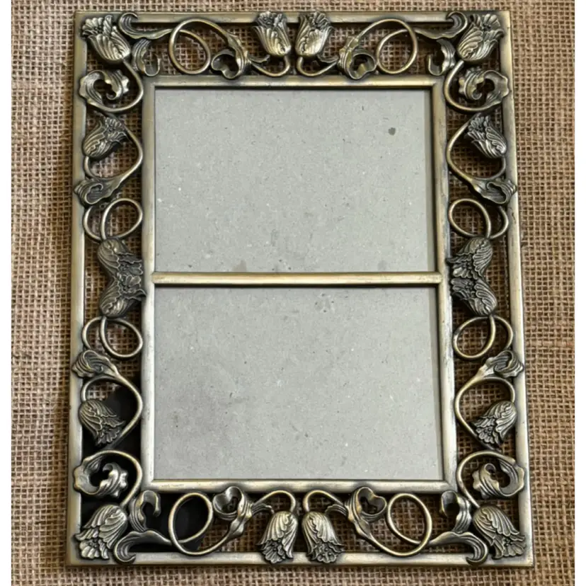 Vintage Brass Flower Vine Double Photo Picture Frame Cottagecore Shabby Floral