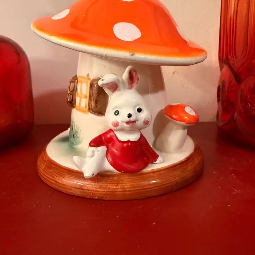 Ucacgo Bunny And Mushie Bank