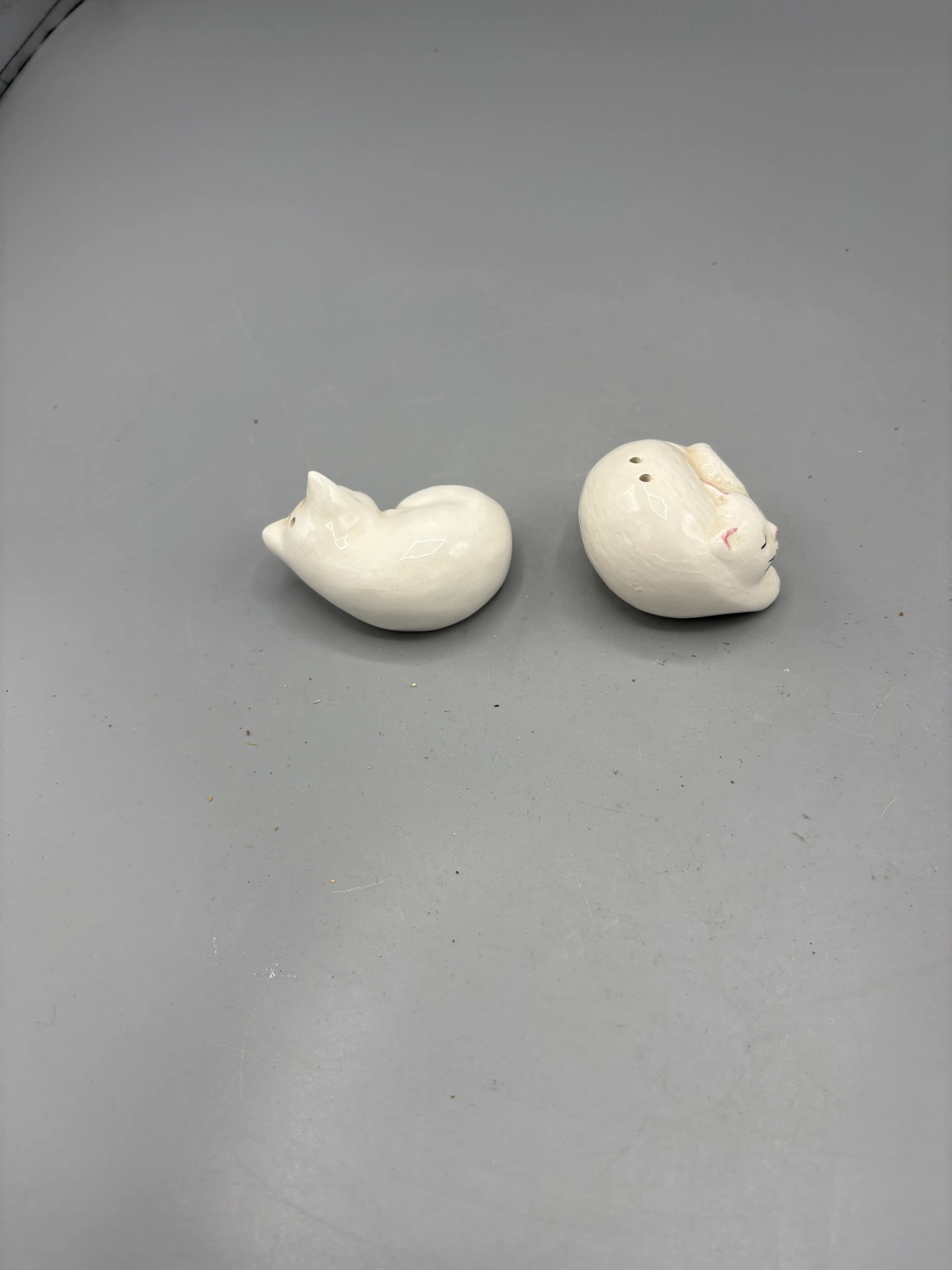 Image 3 of 4