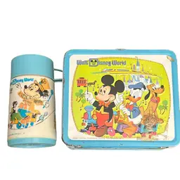 Vintage 1970 Walt Disney World Metal Lunchbox & Thermos Set Collectibles