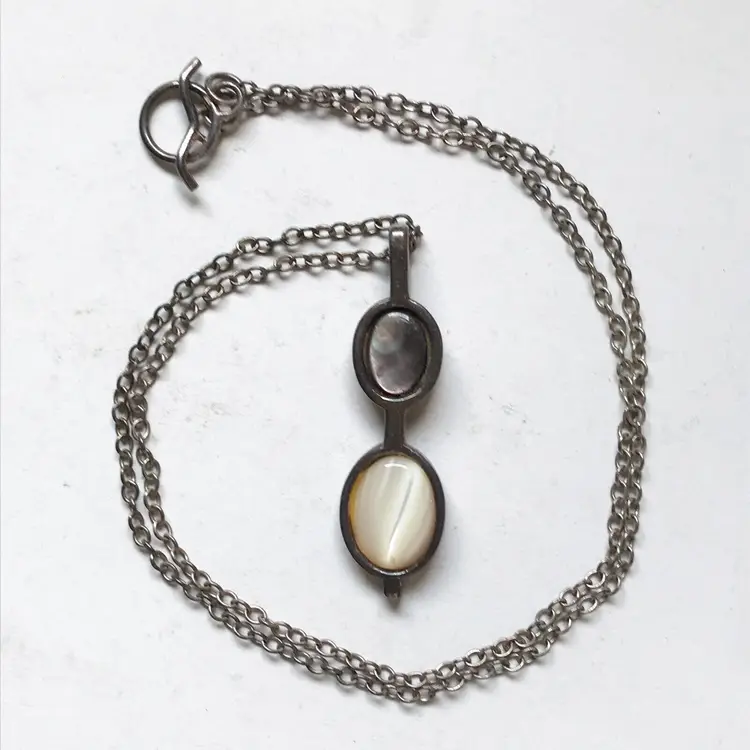 925 Sterling Silver Mother of Pearl Abalone Pendant Toggle Clasp Necklace