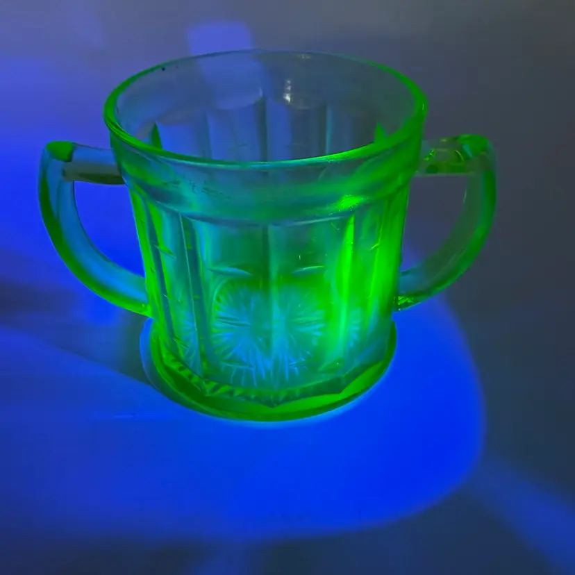 Vintage Hazel Atlas Colonial Block Green Uranium Glass Open Sugar Bowl 3.5”