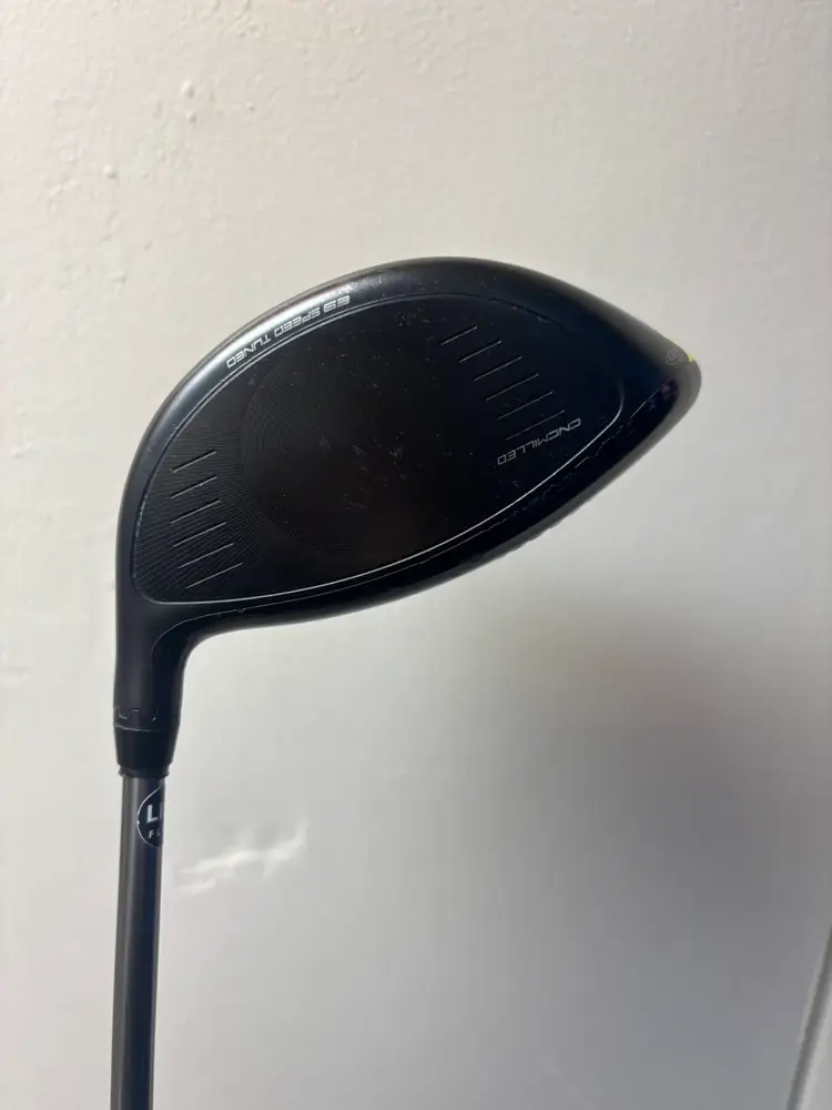 Cobra King F9 Driver 12° UST Mamiya Helium 49g F2 Flex RH Wheadcover