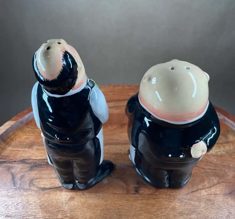 CIC Waiters Salt & Pepper Shakers - Serving Wine Cocktails
