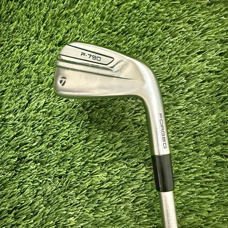 TaylorMade P790 RH 2 UDI Driving Iron With KBS Tour Stiff Flex Shaft