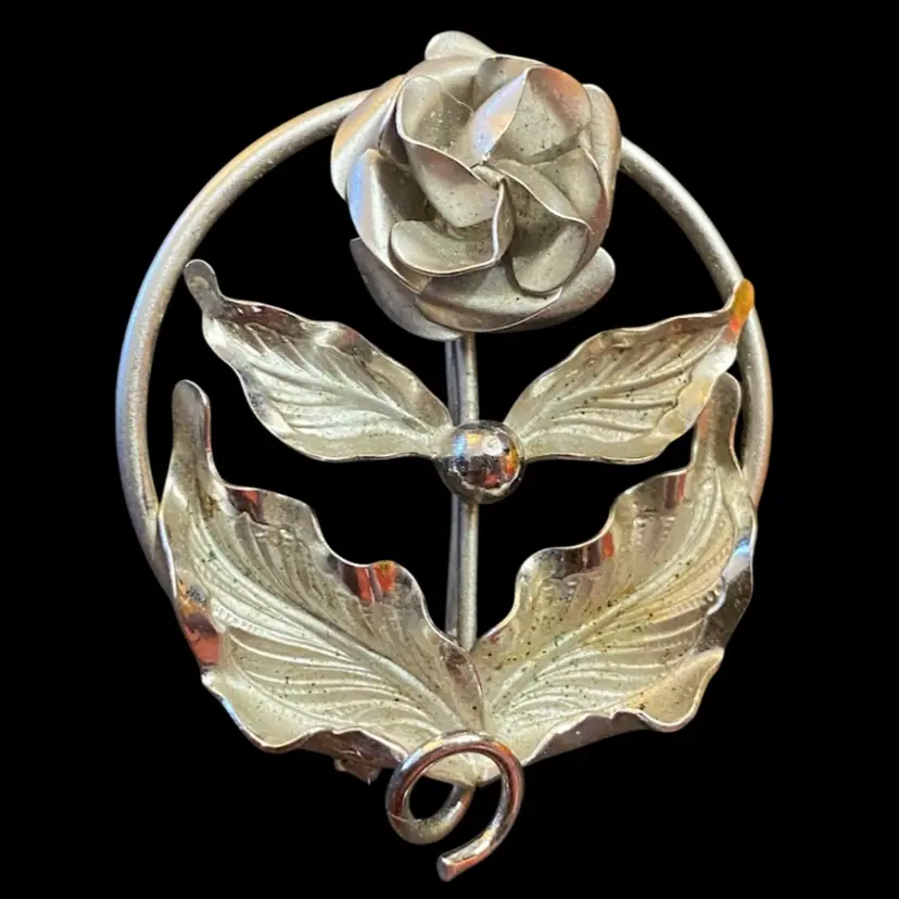 Rose in Circle - 2” X 1 1/2”