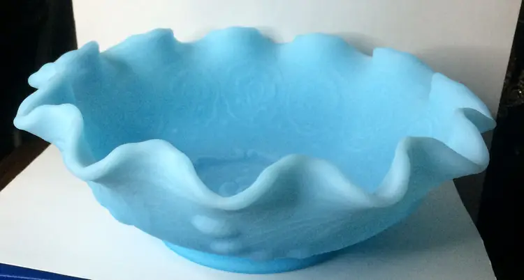 Vintage Fenton Ruffled Edged Beautiful Blue Bowl 7 3/4" wide x 2 3/4" tall!  NO Chips, Cracks or Flea Bites!
