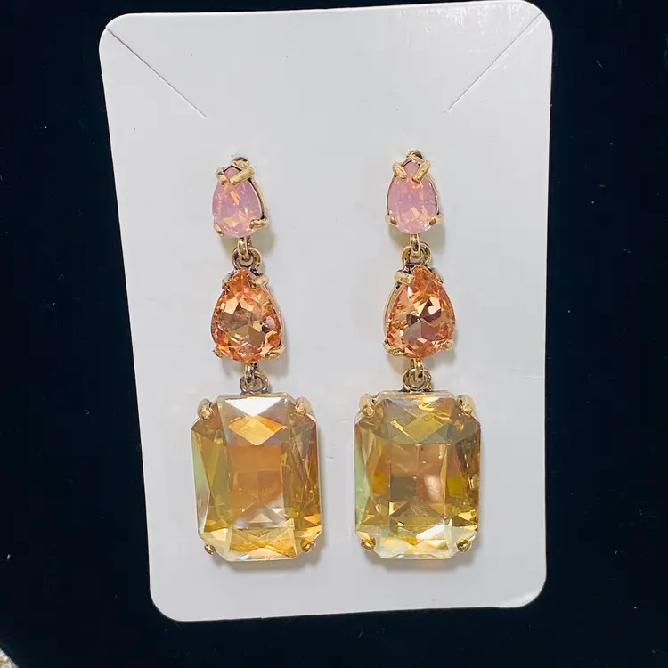 Vintage Dangling Costume  pierced Earrings