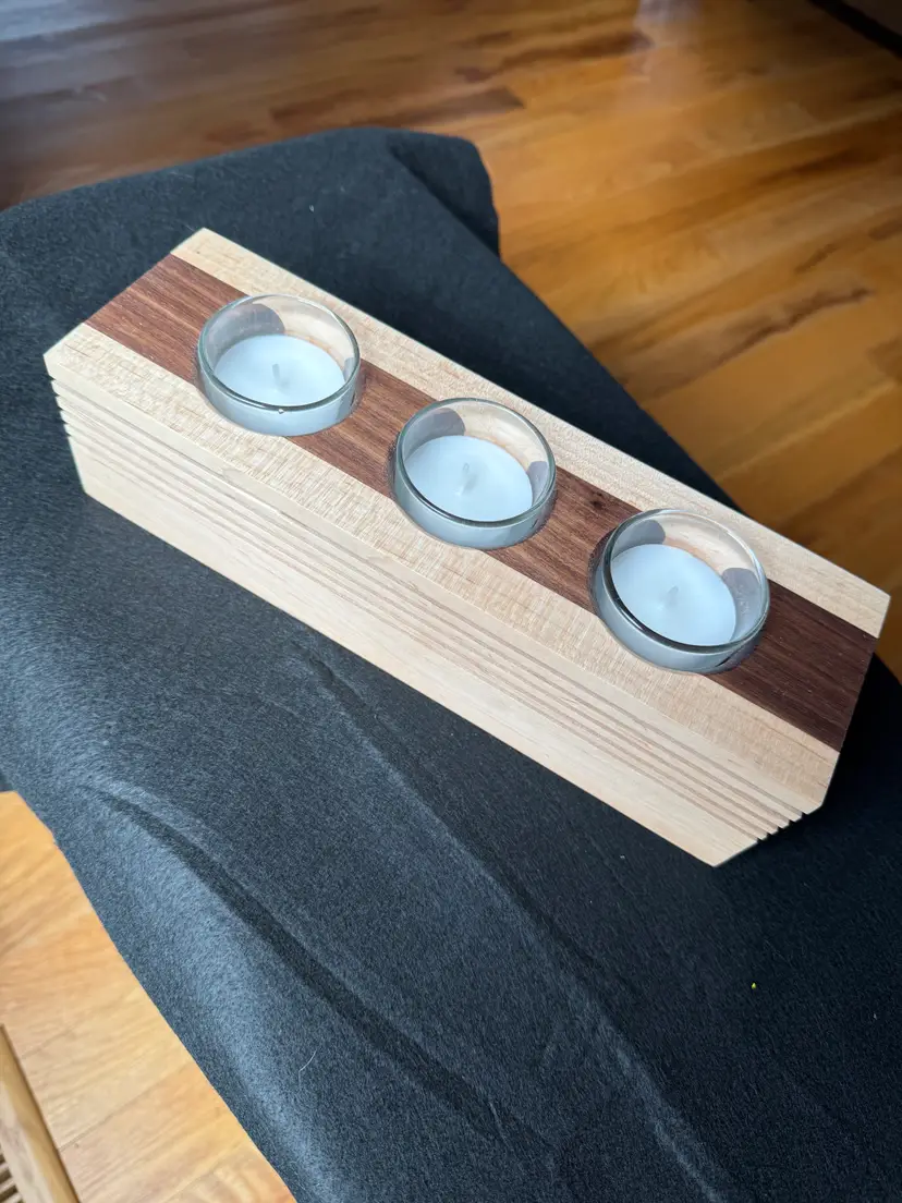 Tea Light - Maple / Walnut