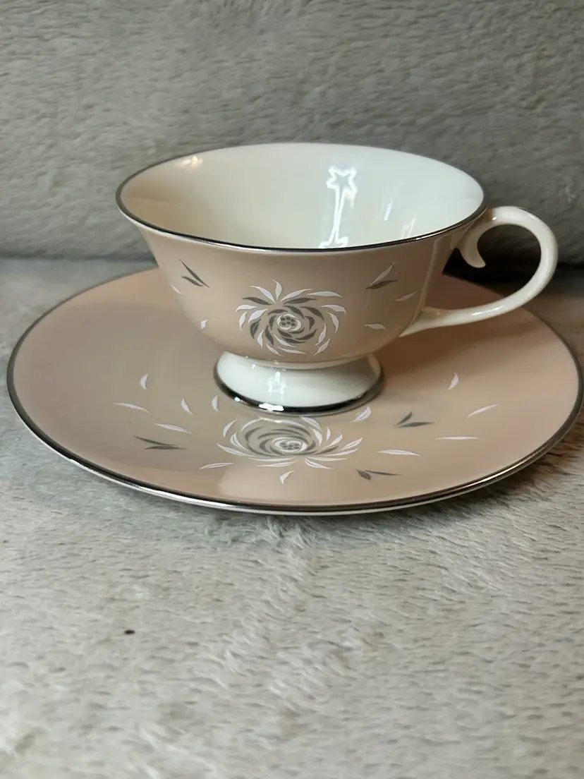 Vtg Flintridge China Tea Cup Saucer Day Break Tan Pattern