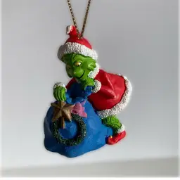 Universal & Seuss The Grinch That Stole Christmas Ornament