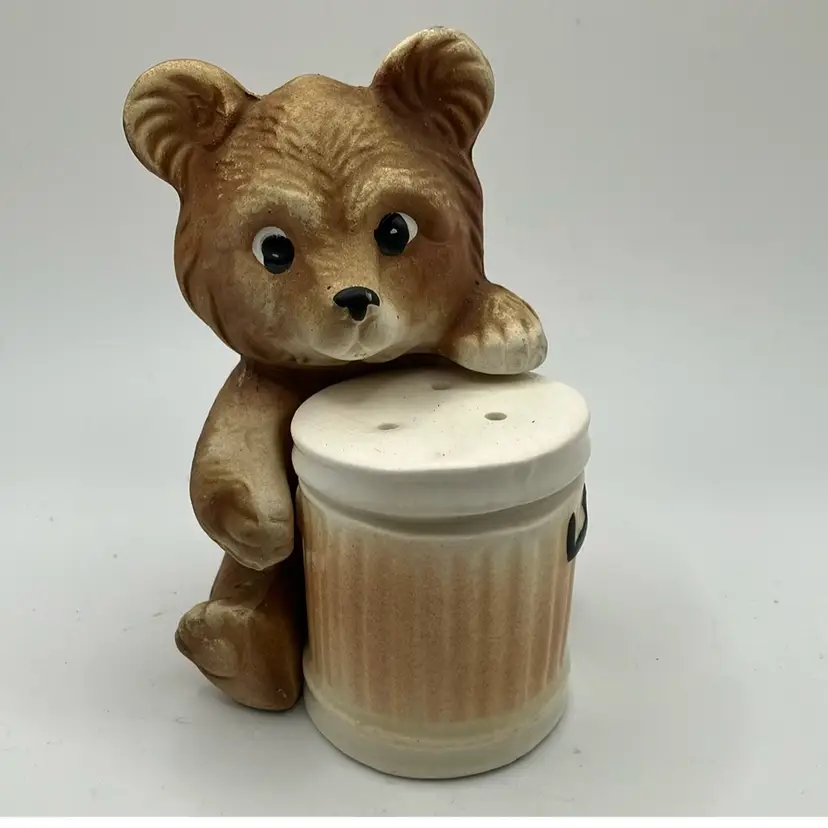 Bear Hugging Trash Can Salt & Pepper Shaker Set