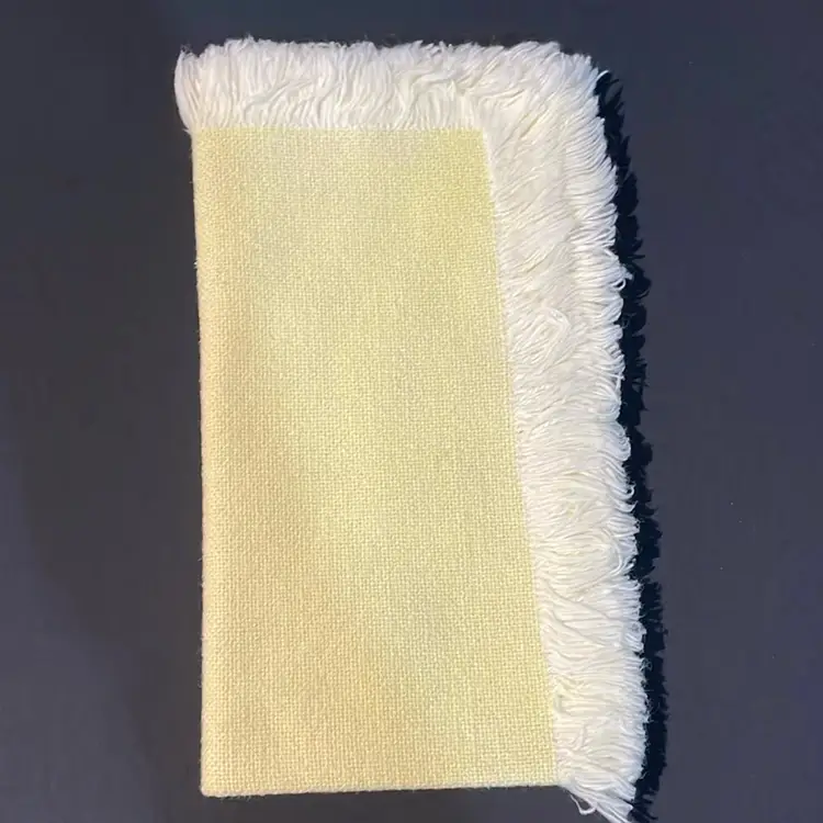 Set Of 4 Yellow Napkins - 15”x 16”