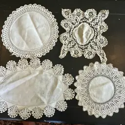 Mixed Lot of 4 Vintage Linen Centered Hand Crocheted Lace Edged Doilies #54