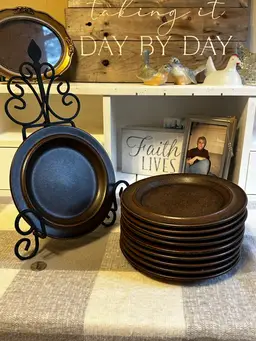 Vintage Set of 10 Arabia Finland Ruska Salad Dessert Plates 7 7/8" And 2 Bowls