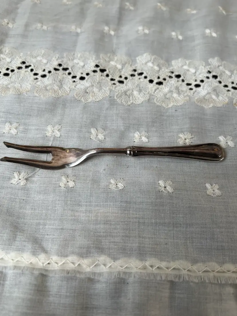 016 Silver Plate 5" Olive Pickle Lemon Fork
