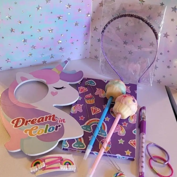 Unicorn 🦄Treat Set door notebook cupcake pens Lolipop necklace NWOT