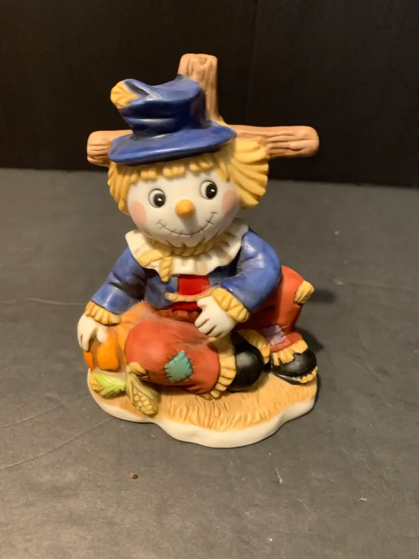 Home Interiors Scarecrow Figure Sitting 3 X 4 X 2 Inches