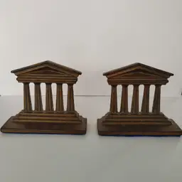 Bradley & Hubbard cast iron Bookends designed as Greek Temple. 1920's. Could use as a door stop. 4w x 3.5h x 1.5d.