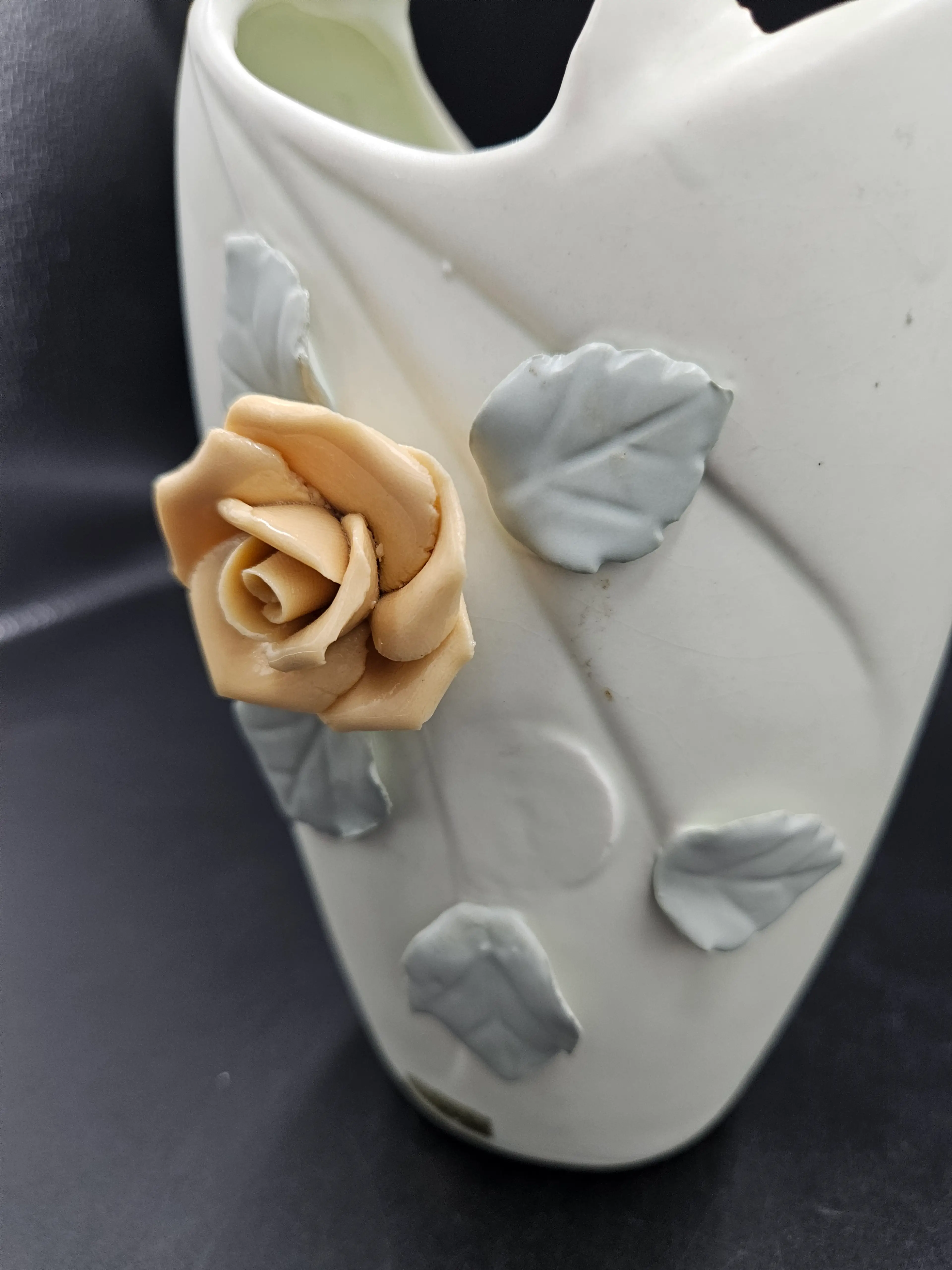 Image 3 of 6