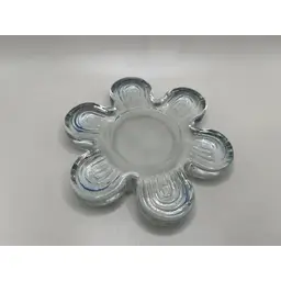#03 - Vintage Clear Glass Daisy Paperweight ~ Retro 1970s ~ Measures 4.25 inches across
