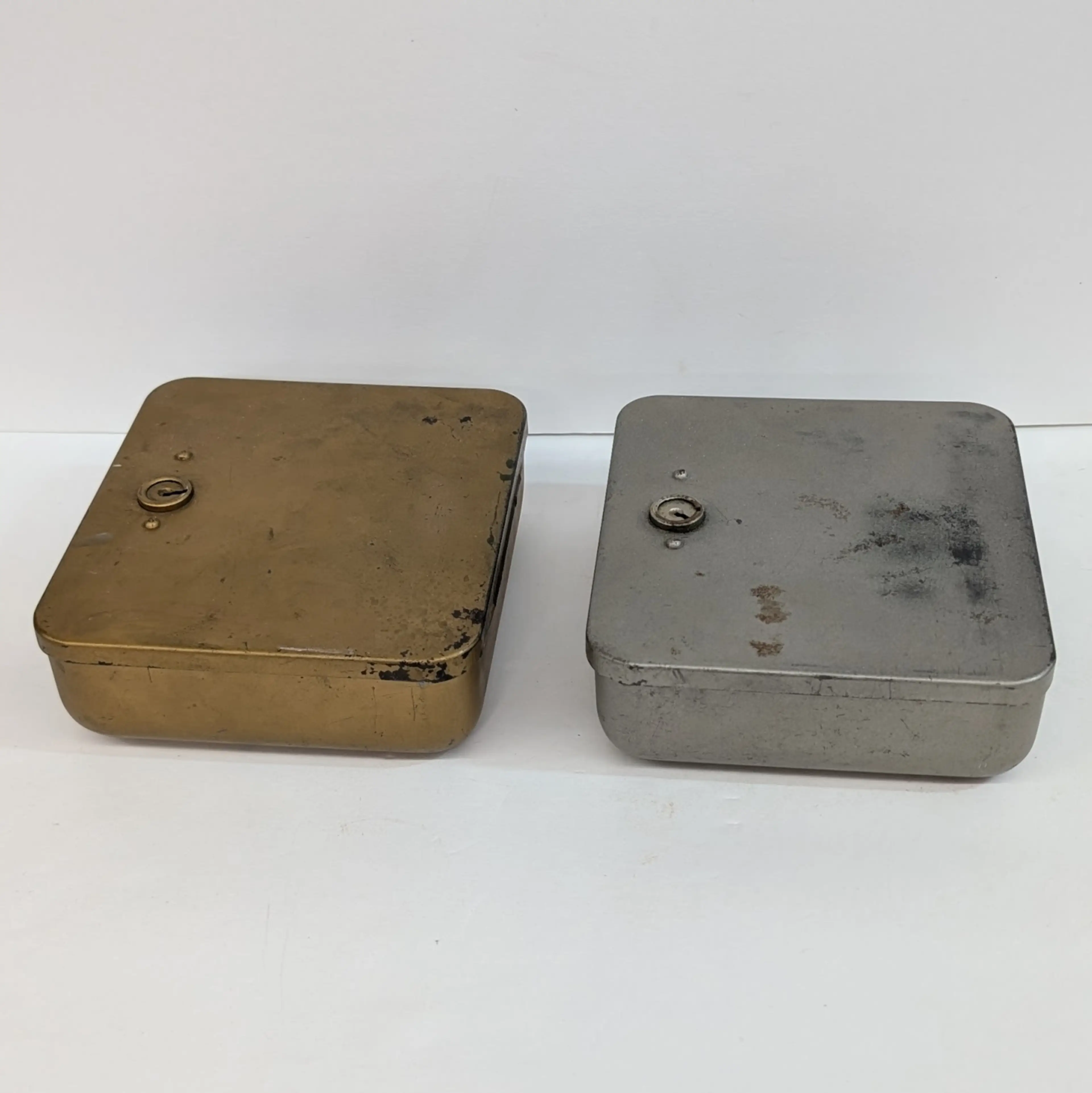 Image 2 of 11