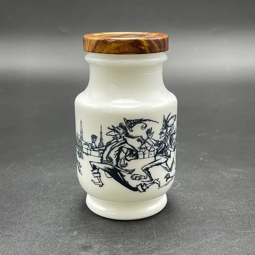 Hengstenberg Milk Glass Lidded Mustard Jar Whimsical Chase Scene Germany MCM VTG