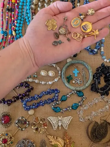 Jewelry: New Finds, Estate Tinies, Craft Bags