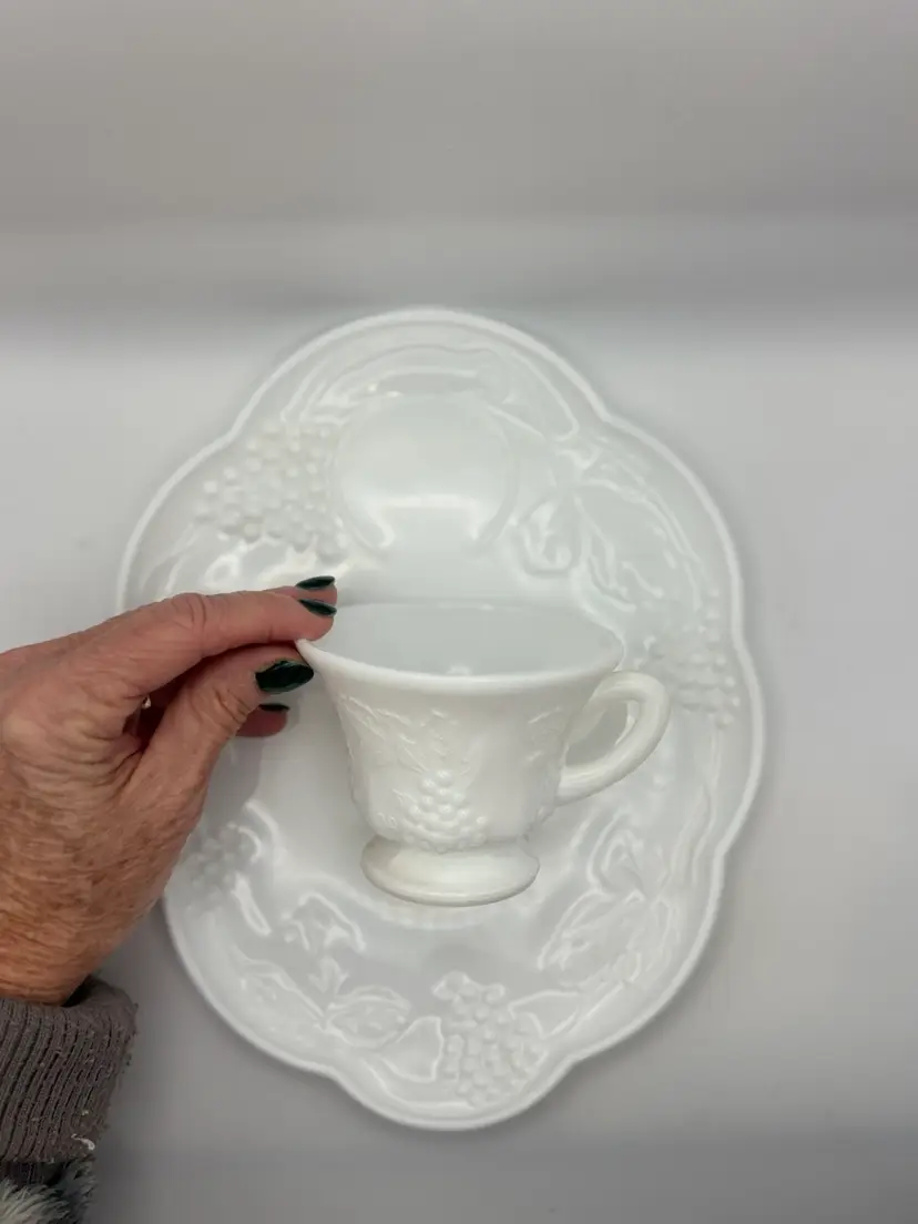 Set of 4 Colony Harvest milk glass snack plate and punch/snack cup set.  Tray - 10”x8”; Cup - 3”