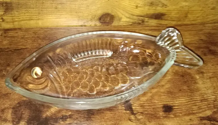 Vintage Pressed Glass Fish Serving or Trinket Dish