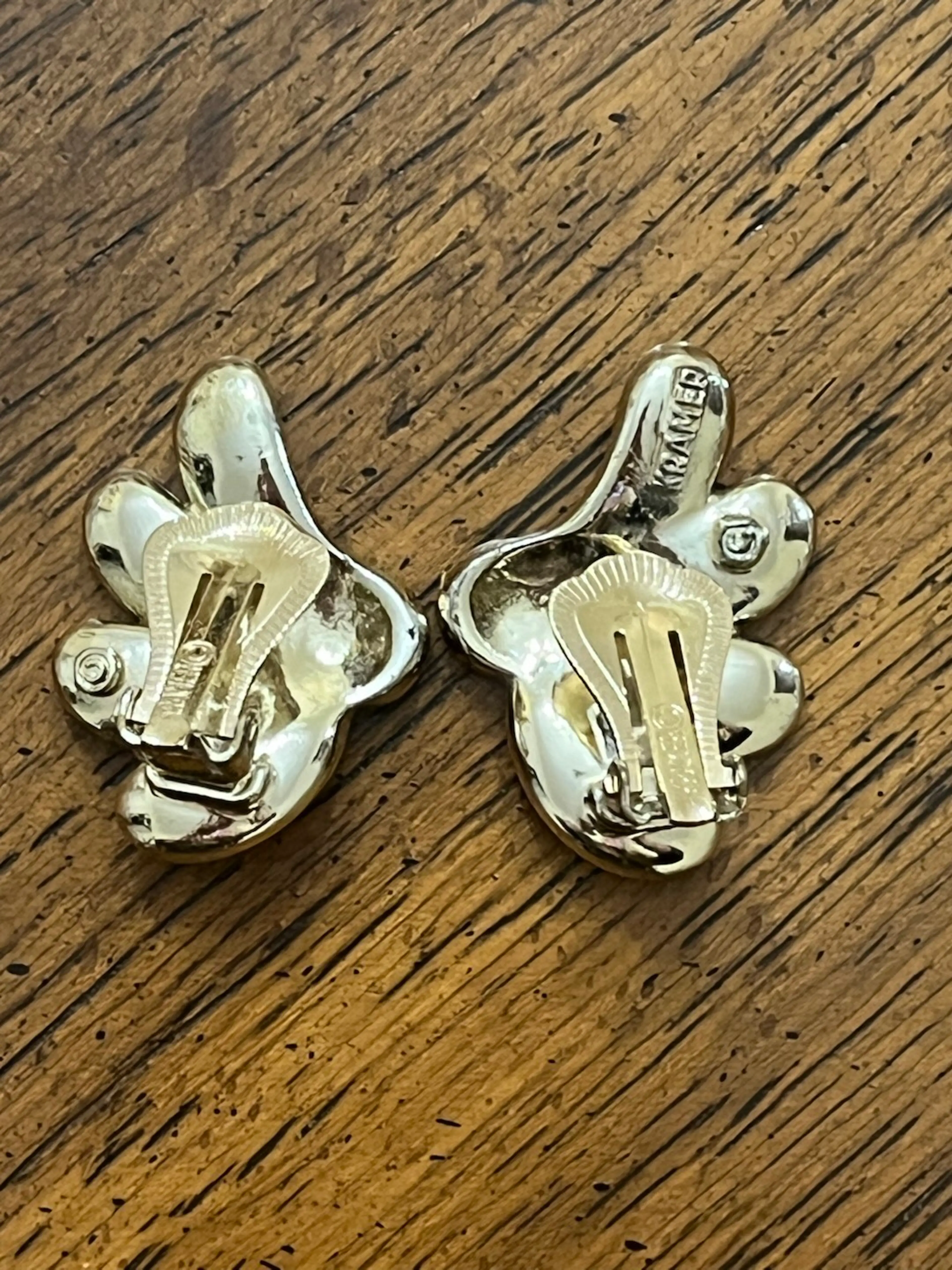 Image 4 of 8