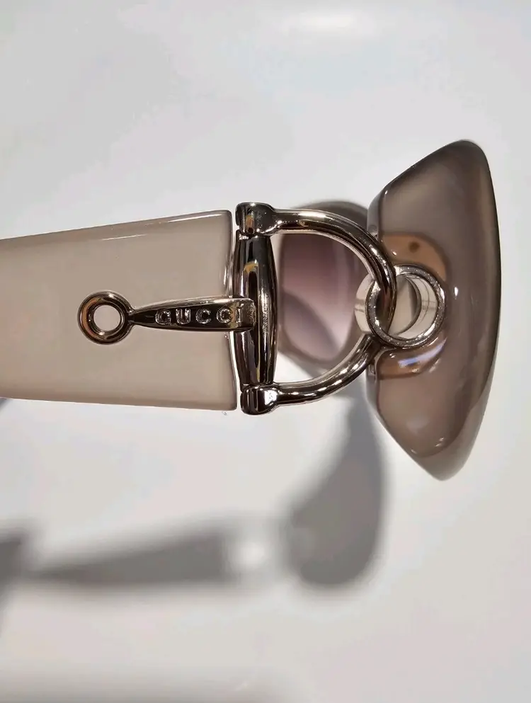 Gucci sunglasses Pre owned