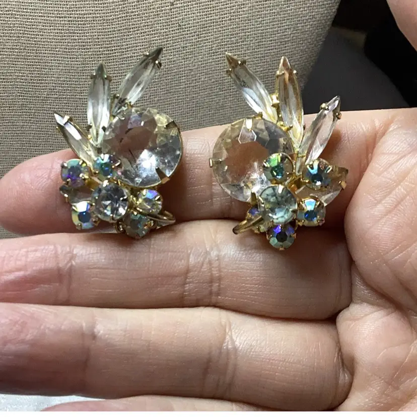 Verified Juliana D&E Gold Tone Clip Earrings