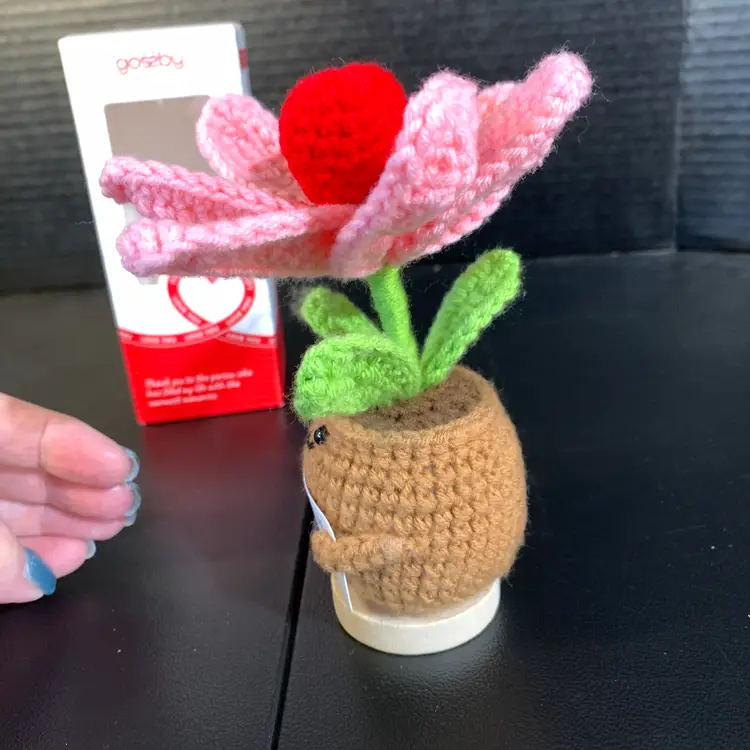 Gossby Appreciation Flower