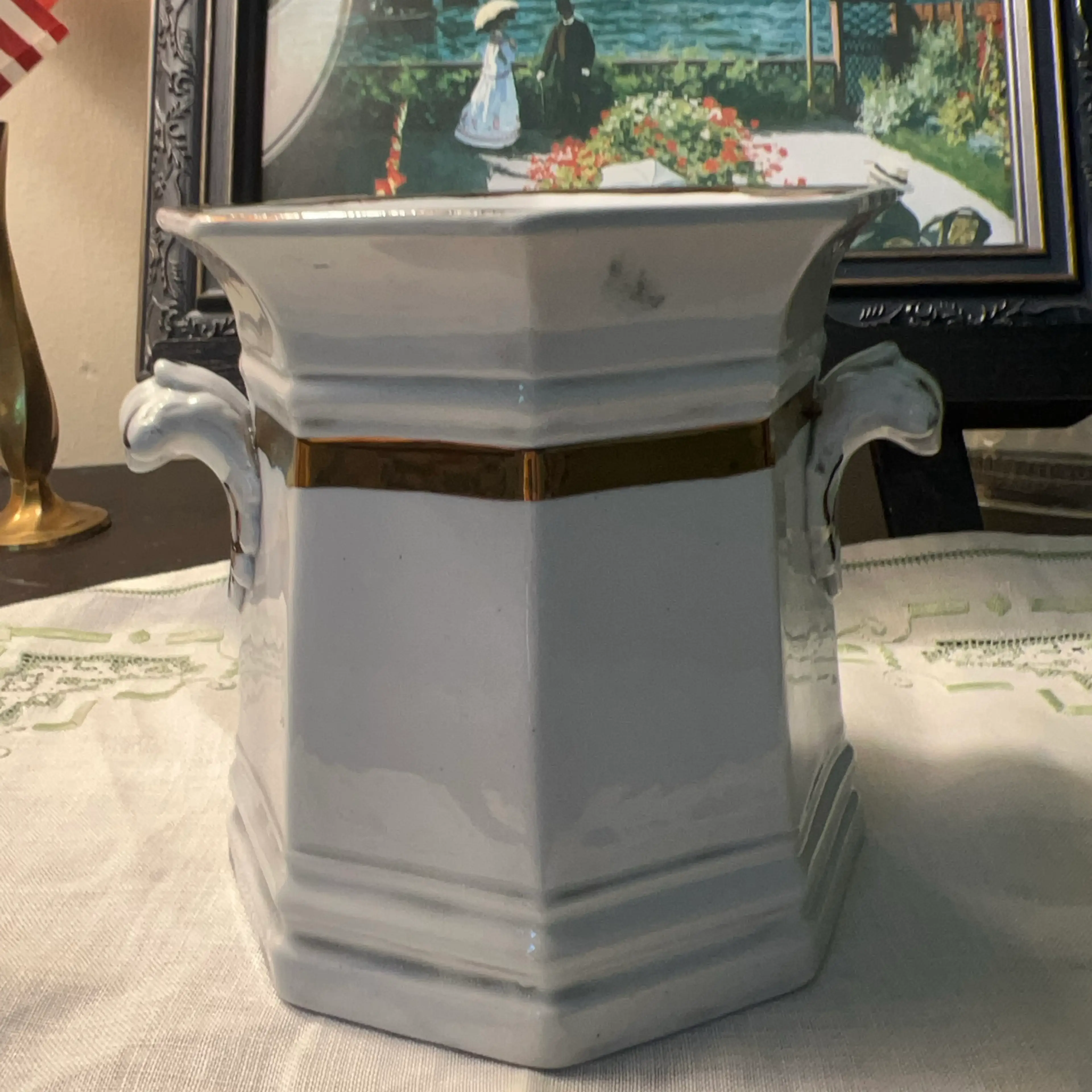 Image 3 of 6
