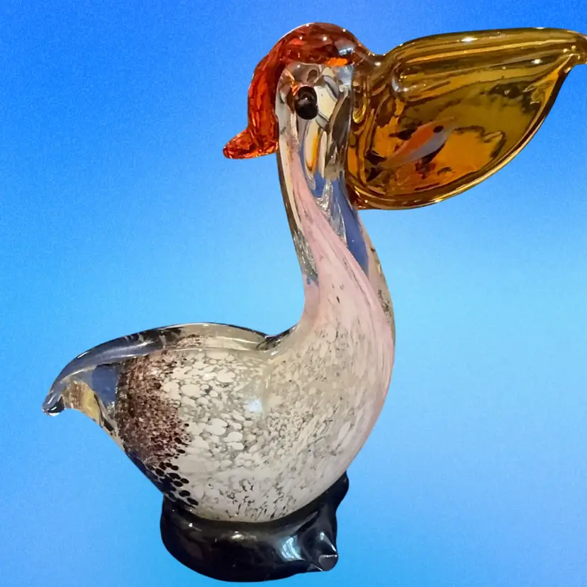 Art Glass Hand Blown Pelican With Fish In His Mouth Paperweight