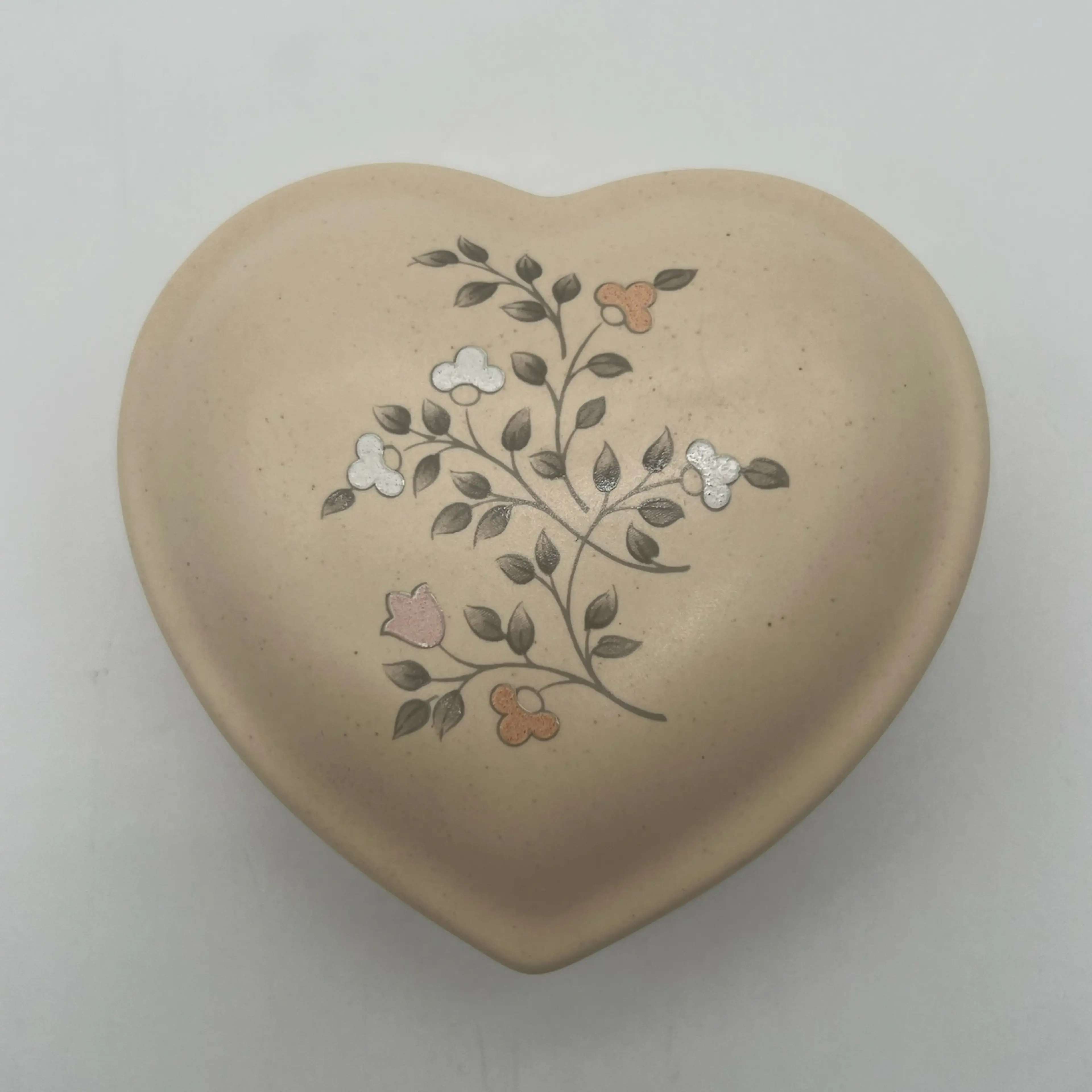 Image 2 of 6