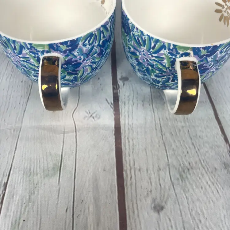Lily Pulitzer Large Coffee Tea Mugs Set of 2 Blue Floral 12 oz White Gold Trim