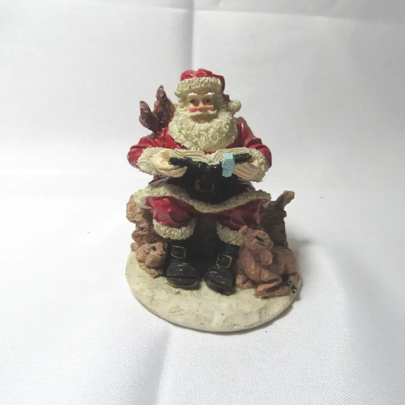 Vtg Santa Reading Book to Animals Figurine