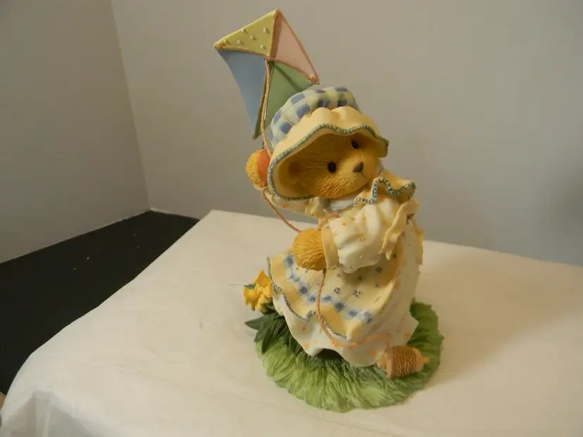 Cherished Teddies #203300 Megan "Spring Brings A Seasons of Beauty" Reg. # BEE5/376
